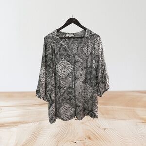 Rose & Olive Black and White Paisley Blouse